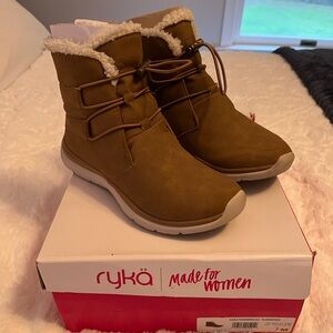 🤎 Ryka Suede Booties (7)